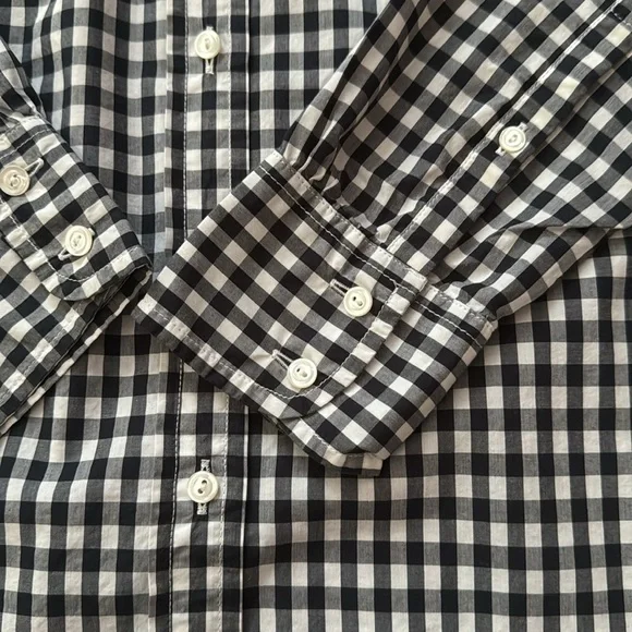 🧢J. Crew navy/white check boy shirt with round collar. Size S. - Picture 6 of 10